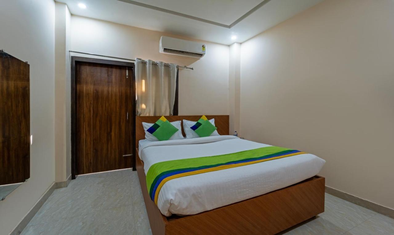 Treebo Raj Palace Hotell Varanasi Eksteriør bilde